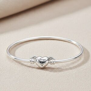 Silver Heart Bracelet with Engraving